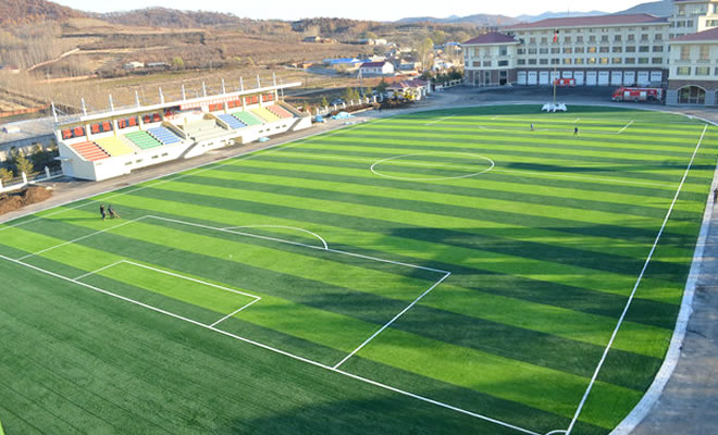 暢優人造草坪足球場價格施工工藝方案