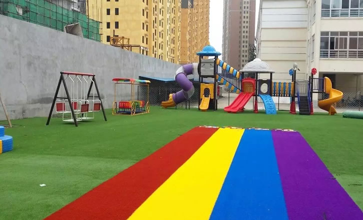 幼兒園塑料草坪多少錢一平方？