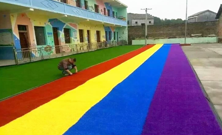 幼兒園重慶人造草坪批發(fā)廠家價(jià)格