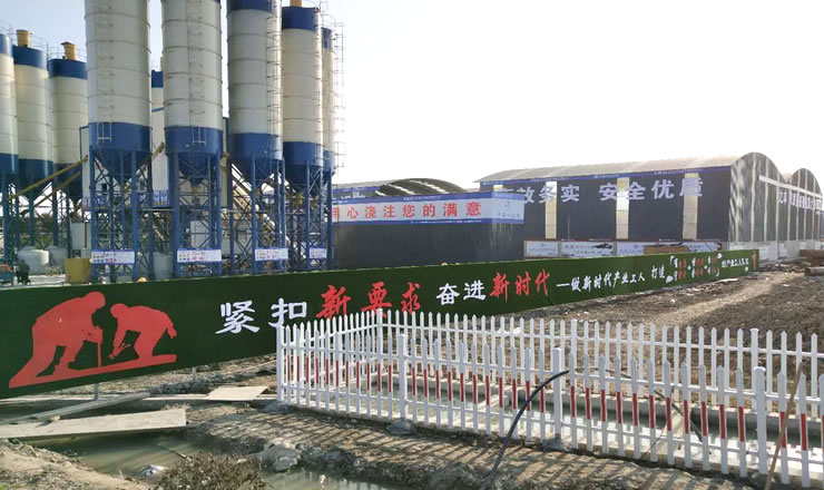 工地圍擋人造草坪8元/平